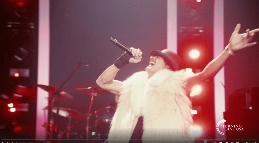 kid-rock-screaming-my-name-is-kid-at-tpusa-all-american-halftime-show-1